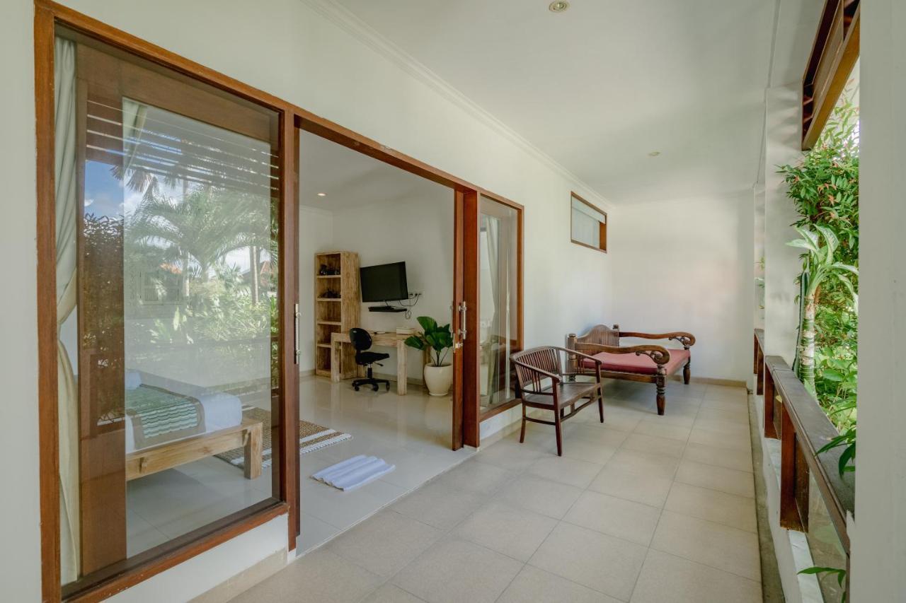 Villa Alleira Seminyak By Best Deals Asia Hospitality Exterior photo